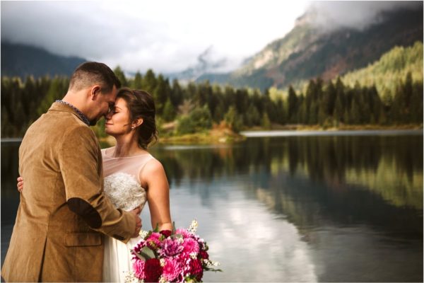 Gold Creek Pond Wedding near Seattle | GSquared Weddings Photography