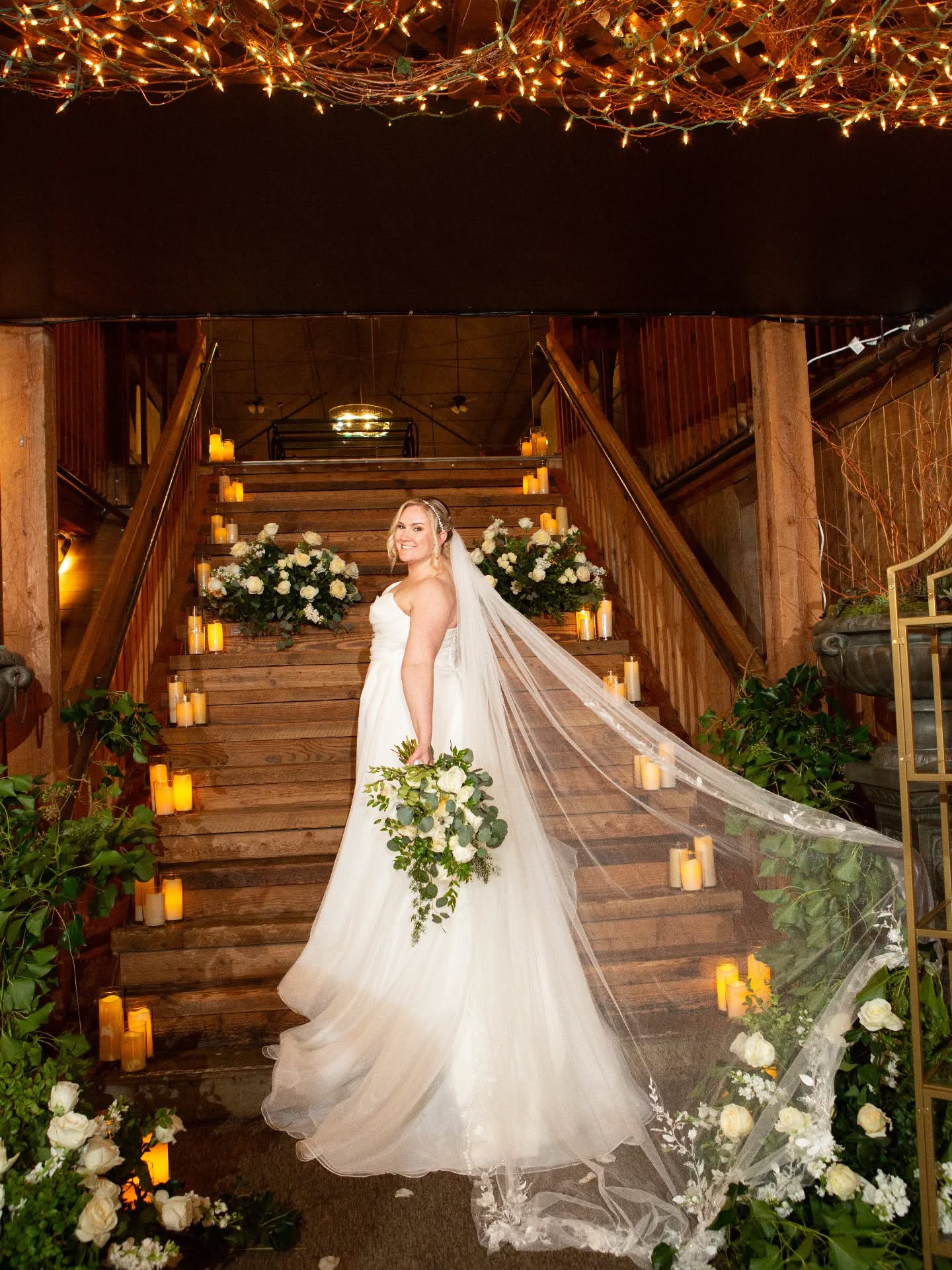 Couldn't go without an epic staircase moment. 

Venue @lordhillfarms 
Coordinated by @kweventsandweddings 
Hair and makeup by @salonmaisoninc 
Floral by @polleninlove