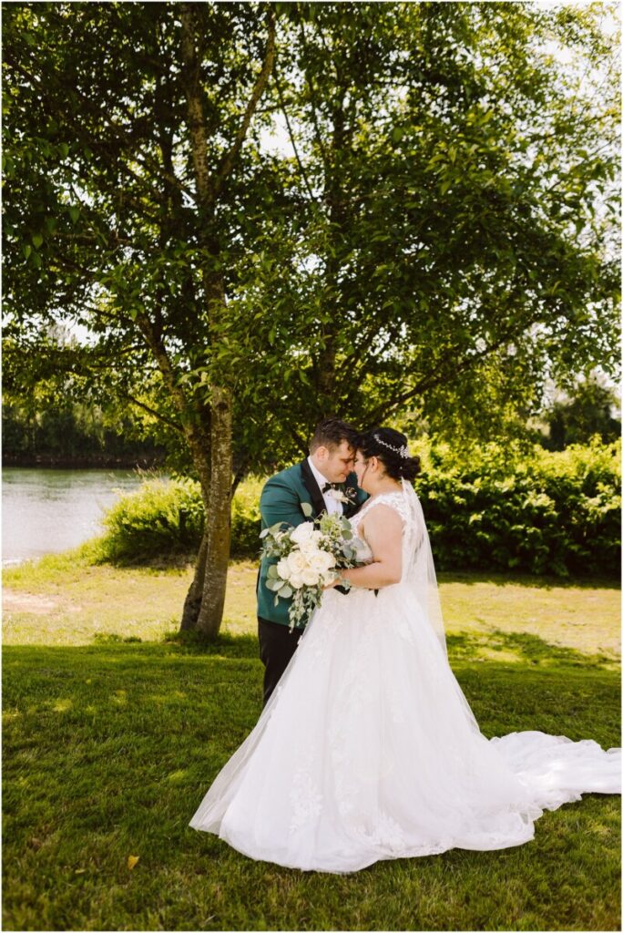 snohomish wedding photographer 6868 1 Seattle and Snohomish Wedding and Engagement Photography by GSquared Weddings Photography