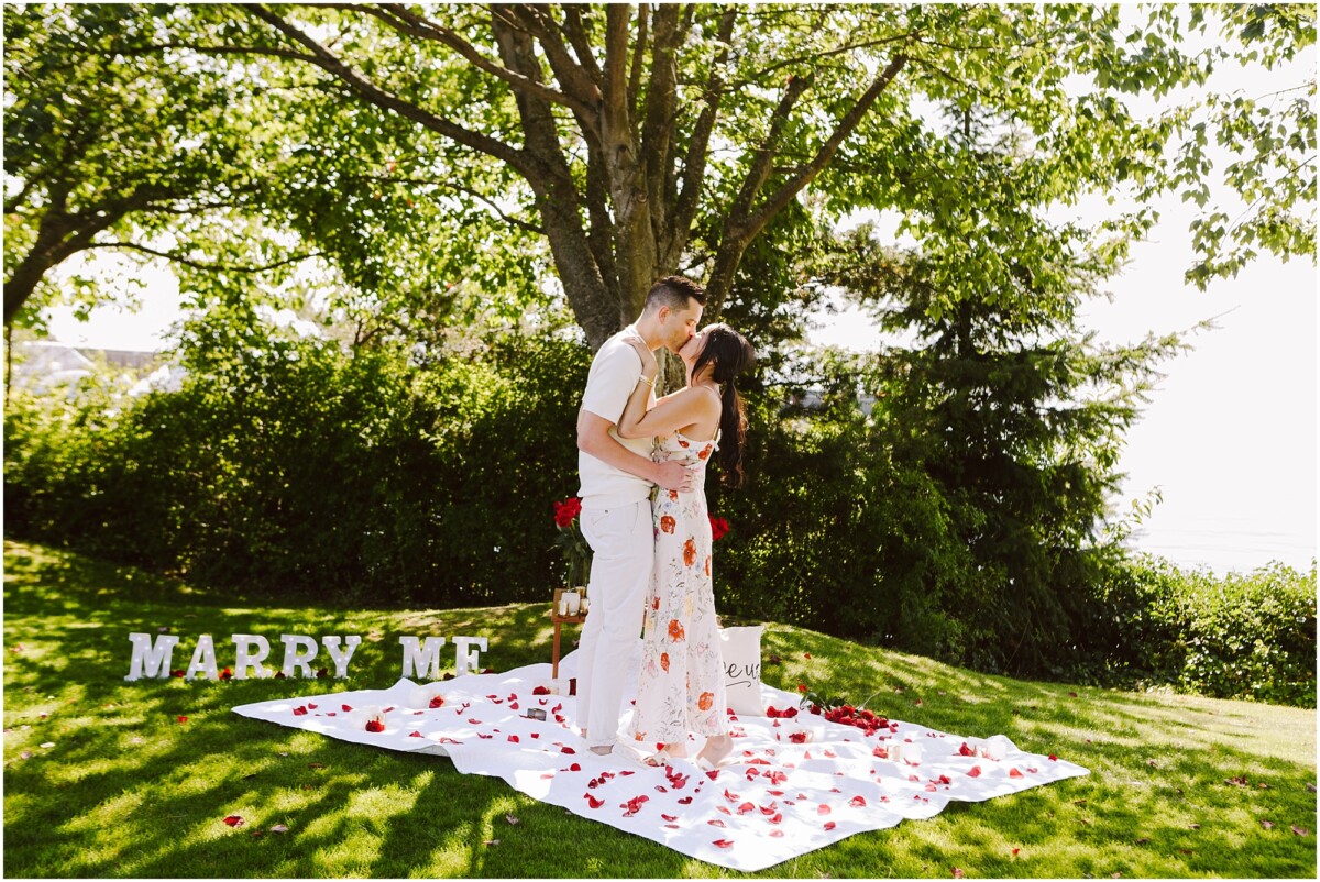 Seattle Surprise Proposal