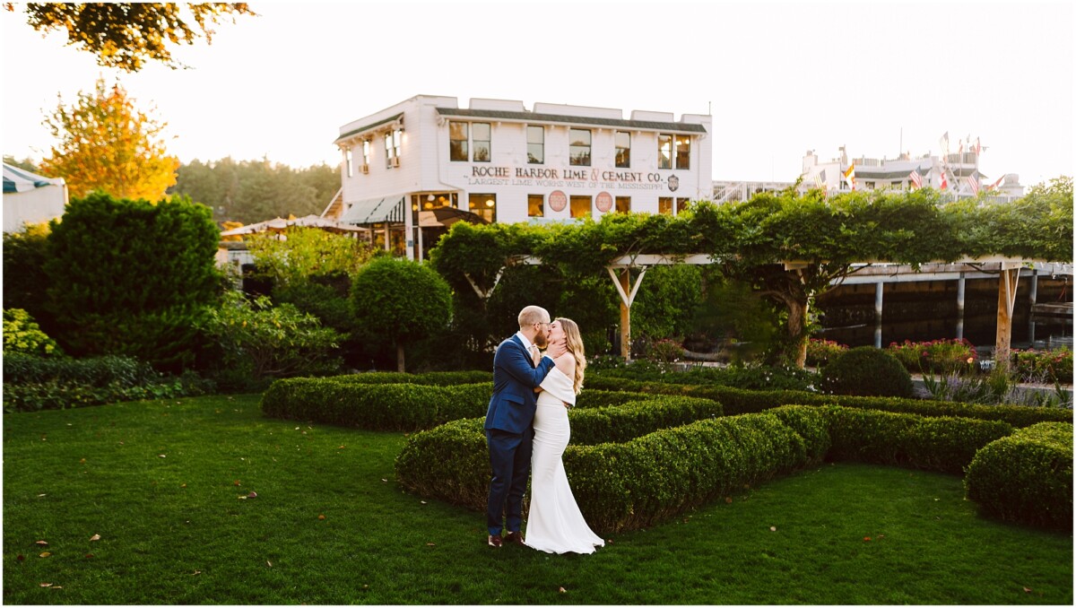 Friday Harbor wedding at Roche Harbor Resort on Orcas Island by GSquared Weddings Photography