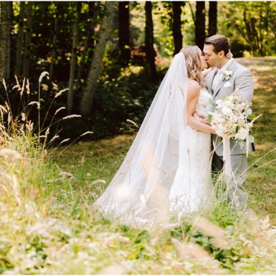 August wedding at Gray Bridge in Sultan with KW Weddings and Pollen in Love